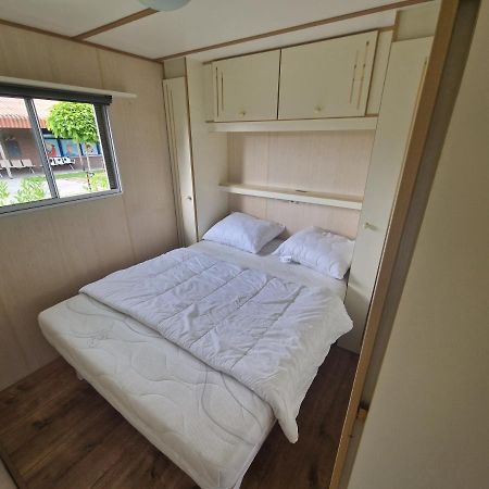 Chalet Veenmeer Tynaarlo 外观 照片
